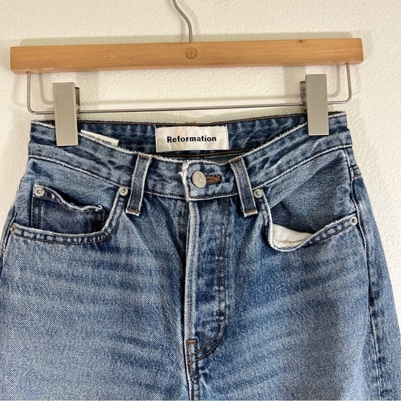 Reformation Mid-Rise Crop-Flare Denim Jeans 25 - Picture 2 of 13
